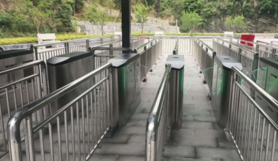 景區自助檢票機.png