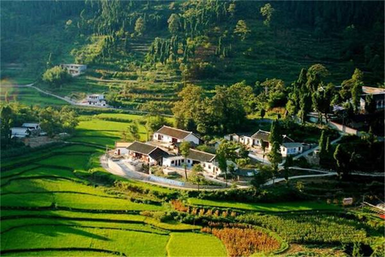 發(fā)展鄉(xiāng)村旅游需要滿足的5個(gè)條件2.jpg