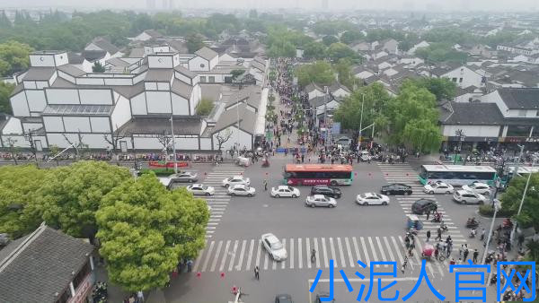 小泥人官網(wǎng).jpg