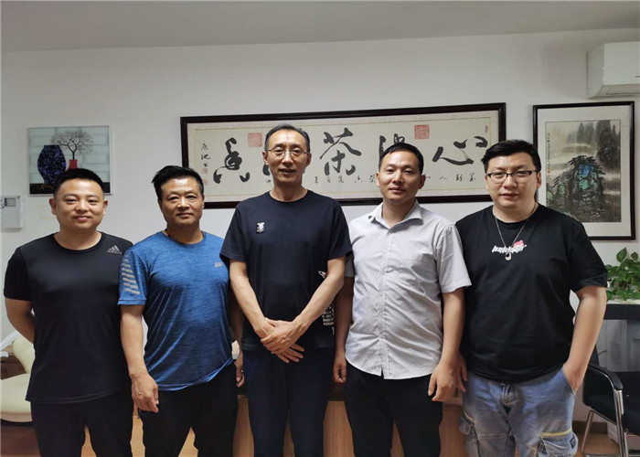 喜訊，保定瞻領(lǐng).聚品惠商城與小泥人達(dá)成深入合作開(kāi)啟微信電商新時(shí)代2.jpg