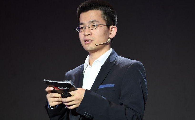 忘掉特朗普！我們更該關心今天驚艷世界的這位“中國鬼才”.png