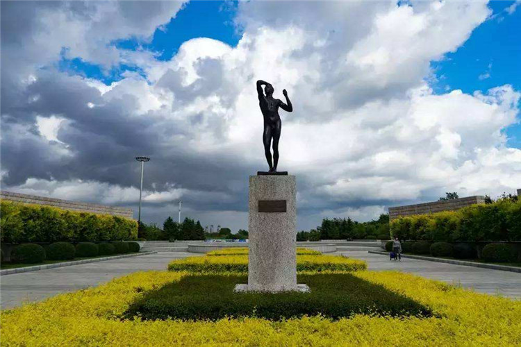 長春市世界雕塑公園智能導覽系統上線了！包括：游覽路線推薦、語音講解、手繪地圖3.jpg