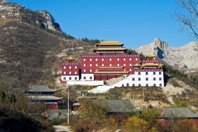 石家莊靈巖寺上線無(wú)接觸式智能語(yǔ)音講解功能，出行游玩更安全.jpeg
