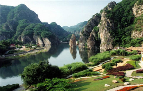 手繪地圖帶你游覽大連冰峪旅游度假區.jpg