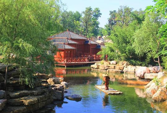 河南開(kāi)封萬(wàn)歲山大宋武俠城智慧電子導(dǎo)覽帶你了解大宋武俠特色景區(qū).png