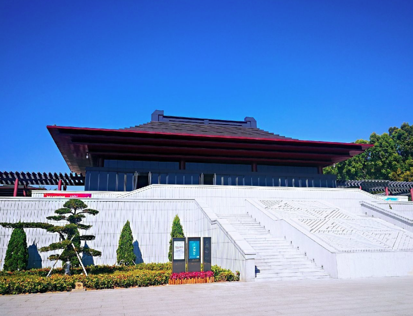 南漢二陵博物館智能電子導(dǎo)覽帶你了解五代十國(guó)時(shí)期的陵園建筑.png