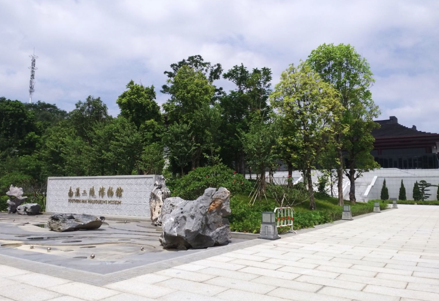 南漢二陵博物館智能電子導(dǎo)覽帶你了解五代十國(guó)時(shí)期的陵園建筑.png