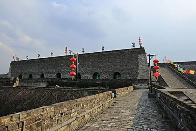 南京中華門智能語音講解導覽上線，帶你了解古城門的歷史文化.png