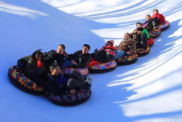 滑雪場(chǎng)票務(wù)管理系統(tǒng)功能.jpg