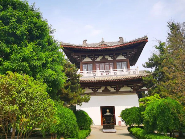 廊坊隆福寺智能導覽服務公司.jpg