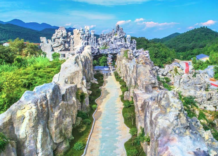 中華洞天智能電子導覽上線，帶你了解喀斯特天然溶洞.png