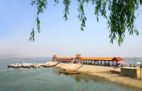 景區(qū)人臉識(shí)別系統(tǒng)，刷臉進(jìn)入景區(qū)方便快捷.jpg