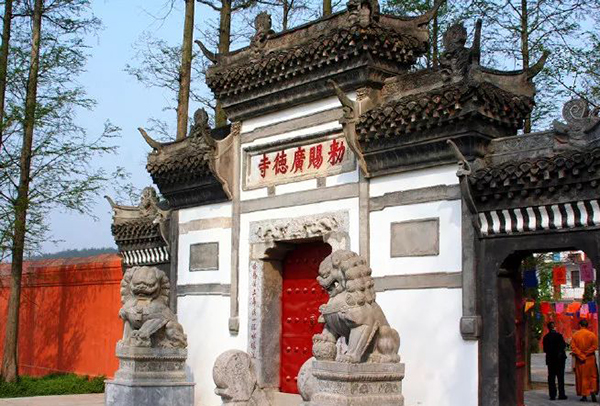湖北廣德寺智慧導(dǎo)游導(dǎo)覽.jpg