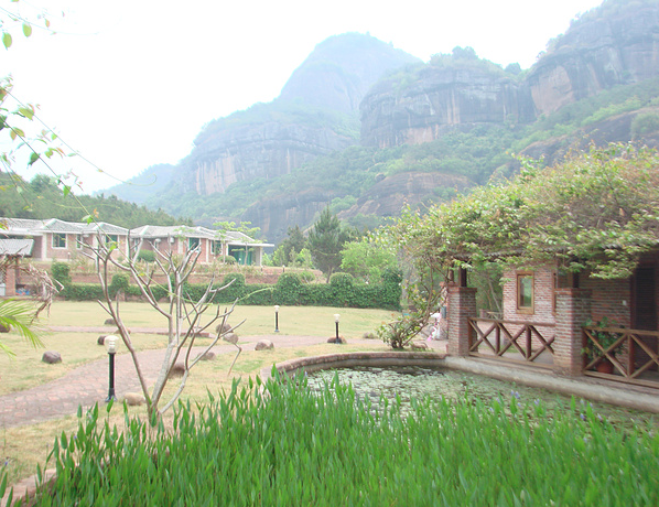 旅游景區(qū)建設(shè)的領(lǐng)頭羊--智慧門票系統(tǒng).png