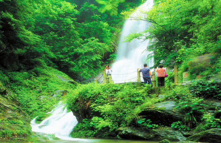 旅游景區(qū)小程序售票系統(tǒng)提升用戶體驗(yàn).png