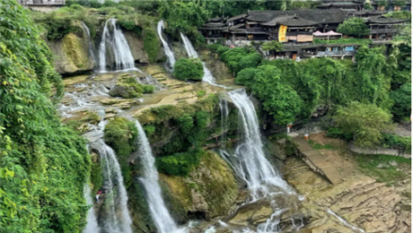 SAAS旅游景區(qū)電子票系統(tǒng)和傳統(tǒng)售票系統(tǒng)區(qū)別.png