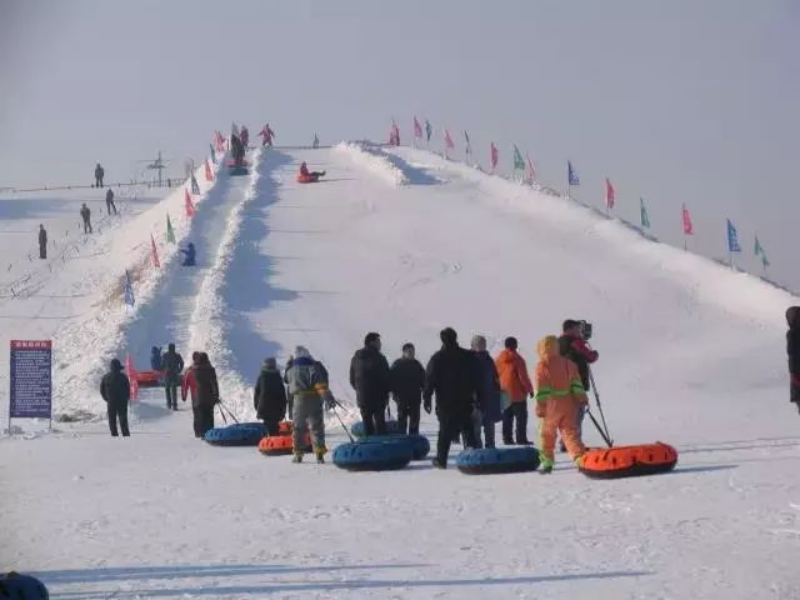 黑龍江牡丹江牡丹峰滑雪場園中園系統(tǒng)多少錢.png