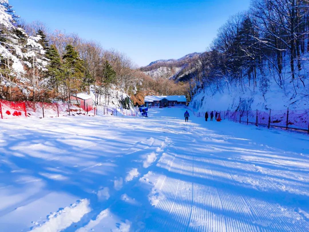 河南白云山滑雪場分時預約管理系統哪家好.jpg
