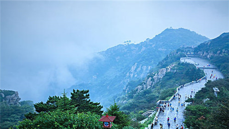 電子票務(wù)系統(tǒng)利用數(shù)據(jù)制定精準(zhǔn)營銷策略.jpg