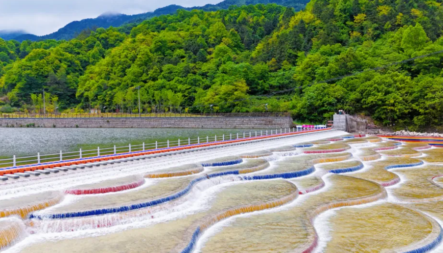 安徽青云峽景區(qū)的綜合智能票務(wù)管理系統(tǒng)功能.png