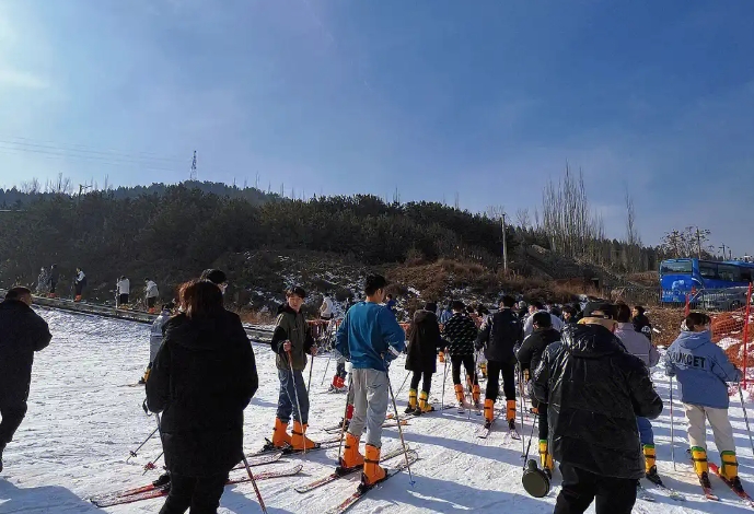 山西太原曦嶺滑雪場教練預約管理系統簡介.png